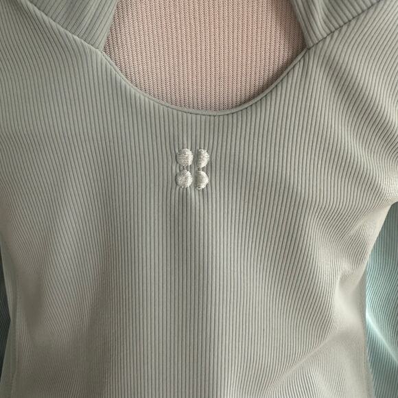 Sweaty Betty Blue Super Soft Rib Yoga Long Sleeve Top Criss Cross Back Size US 6 - Picture 9 of 9